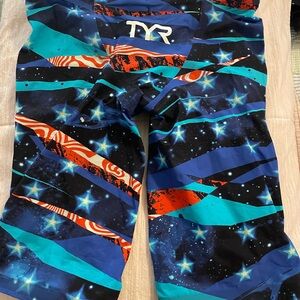 TYR Mens Stars & Stripes Jammer Tech Suit- Navy/Teal/Red. Size 28